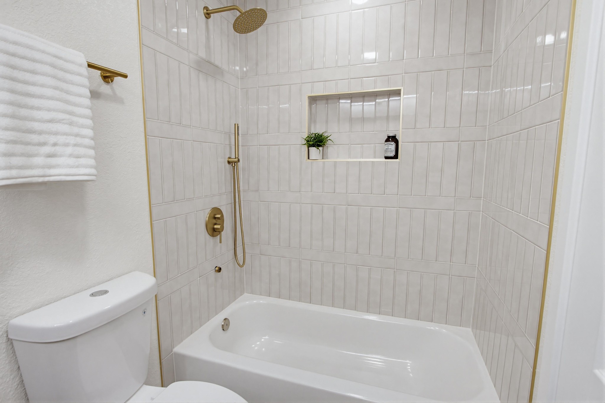 Virtual tour photo 44 of 50 for 1233 Via Rafael