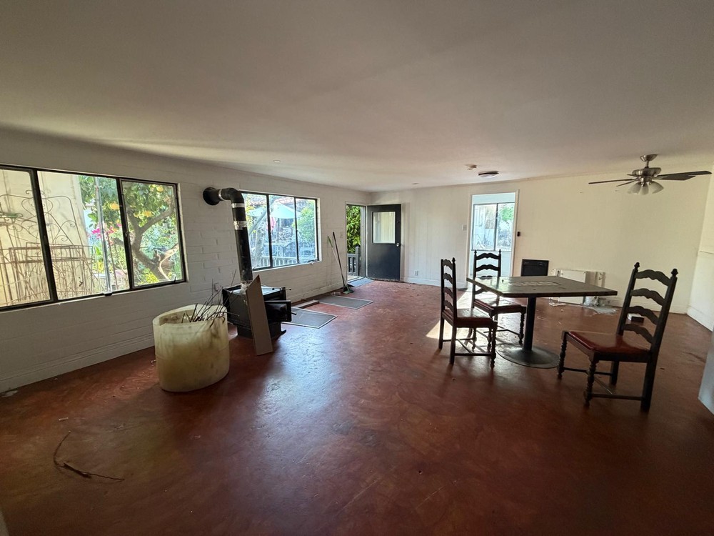 Virtual tour photo 96 of 97 for 12330 Magnolia Blvd
