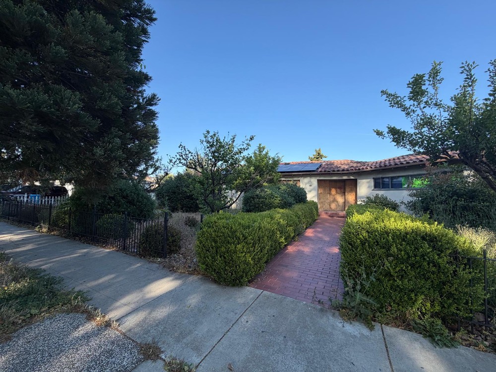 Virtual tour photo 97 of 97 for 12330 Magnolia Blvd
