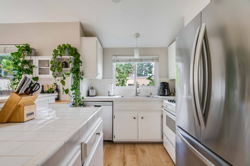 Virtual tour photo 104 of 105 for 12330 Magnolia Blvd
