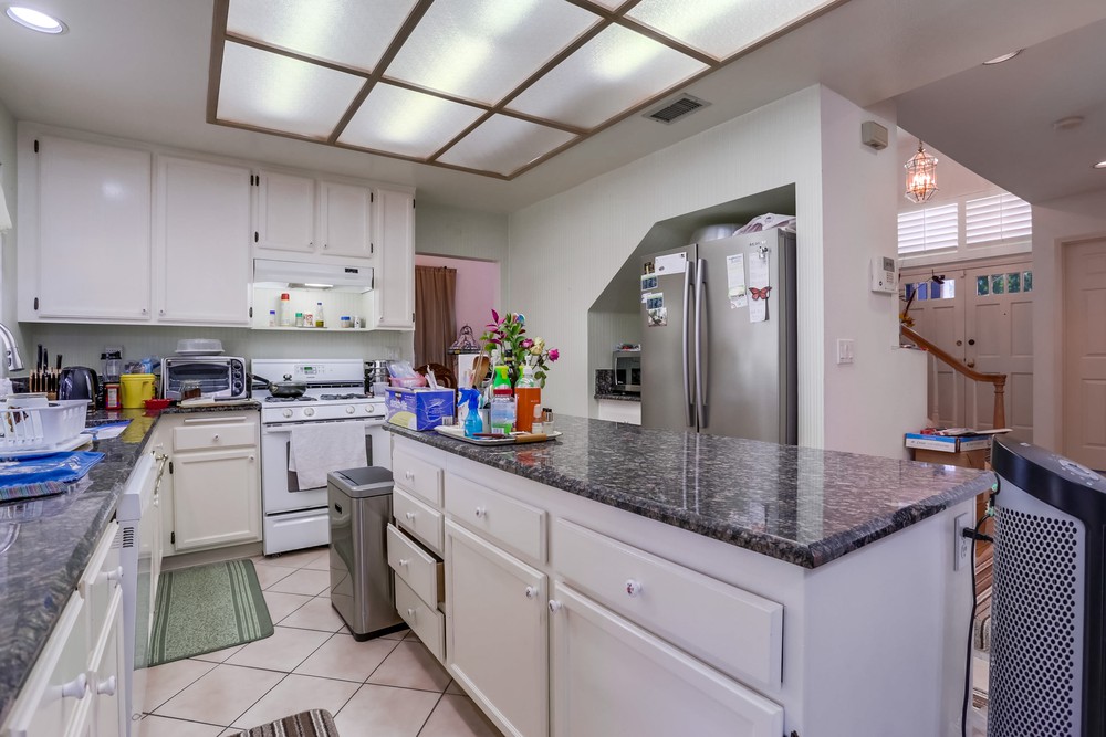 Virtual tour photo 14 of 42 for 12335 Cornwallis Square