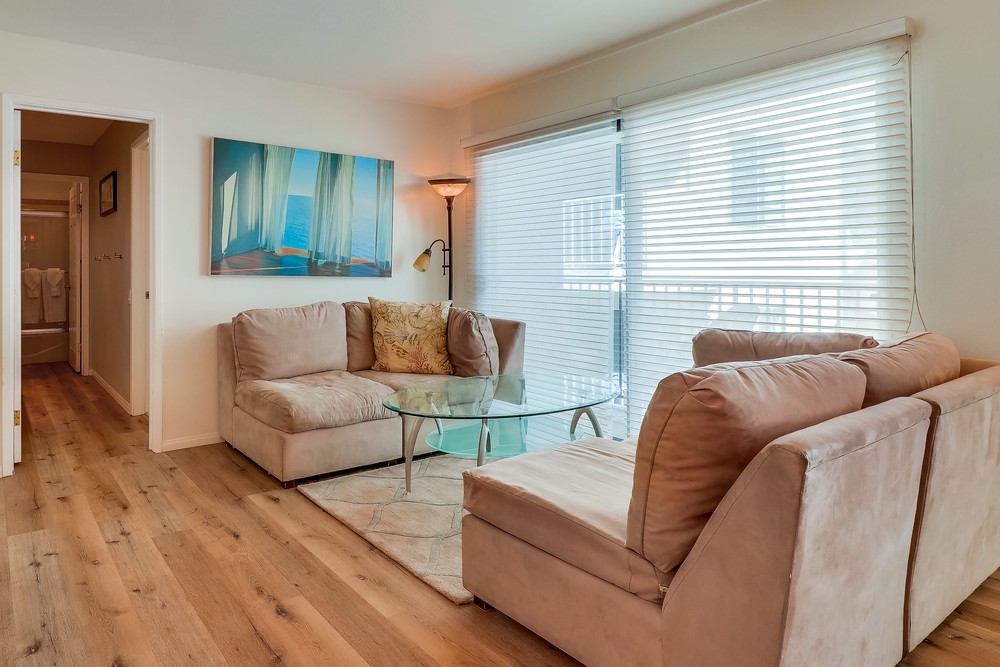 Virtual tour photo 5 of 40 for 1235 Parker Pl UNIT 2J