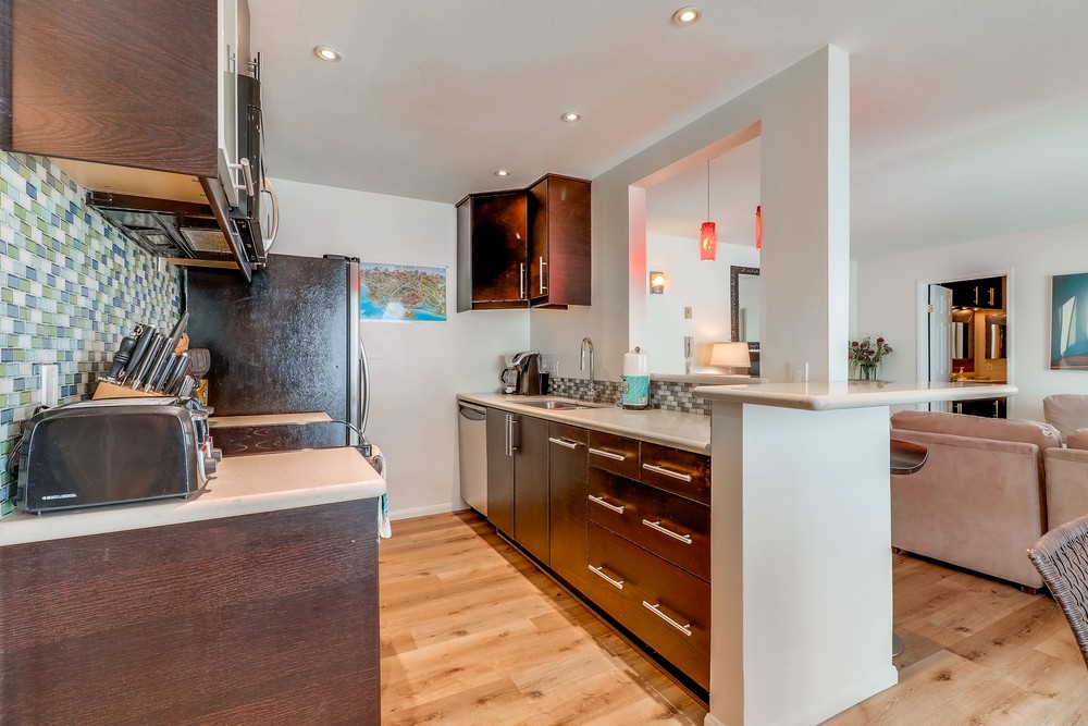 Virtual tour photo 16 of 40 for 1235 Parker Pl UNIT 2J
