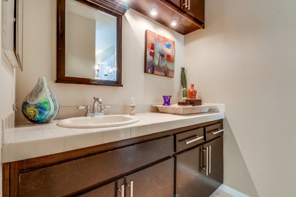 Virtual tour photo 36 of 40 for 1235 Parker Pl UNIT 2J