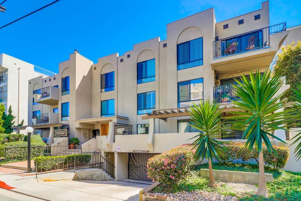 Virtual tour photo 40 of 40 for 1235 Parker Pl UNIT 2J