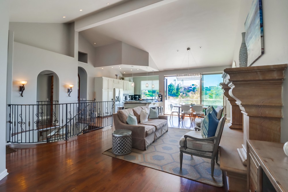 Virtual tour photo 9 of 64 for 1235 Sassafras St