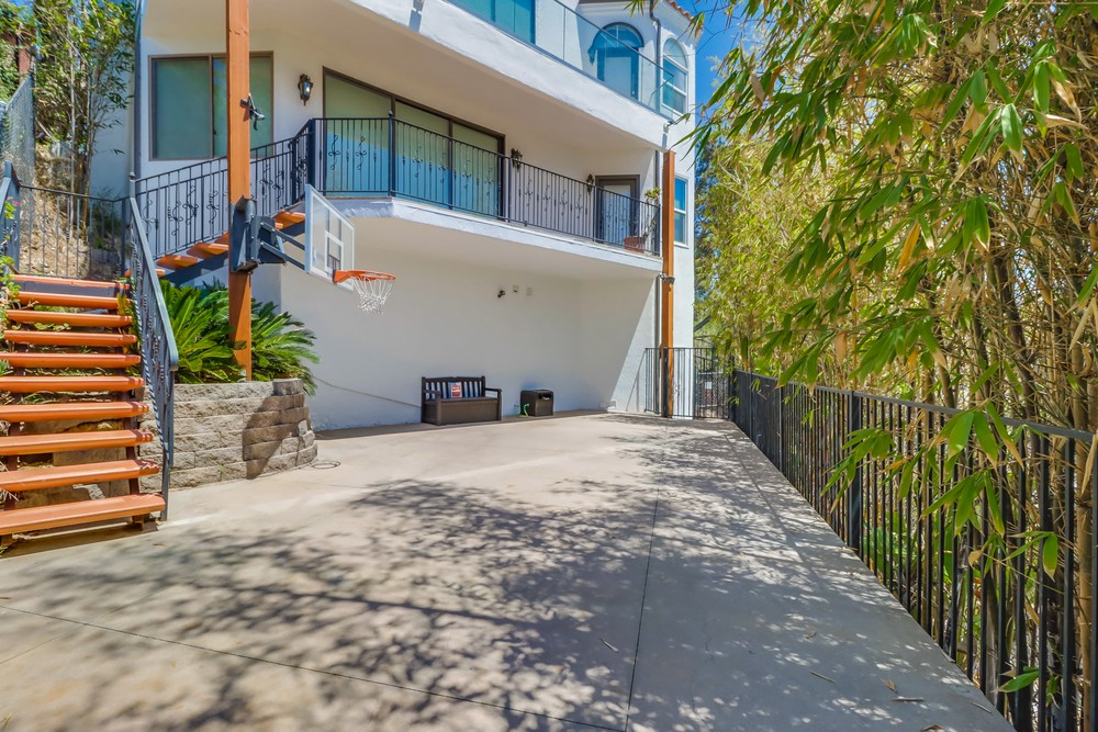 Virtual tour photo 62 of 64 for 1235 Sassafras St