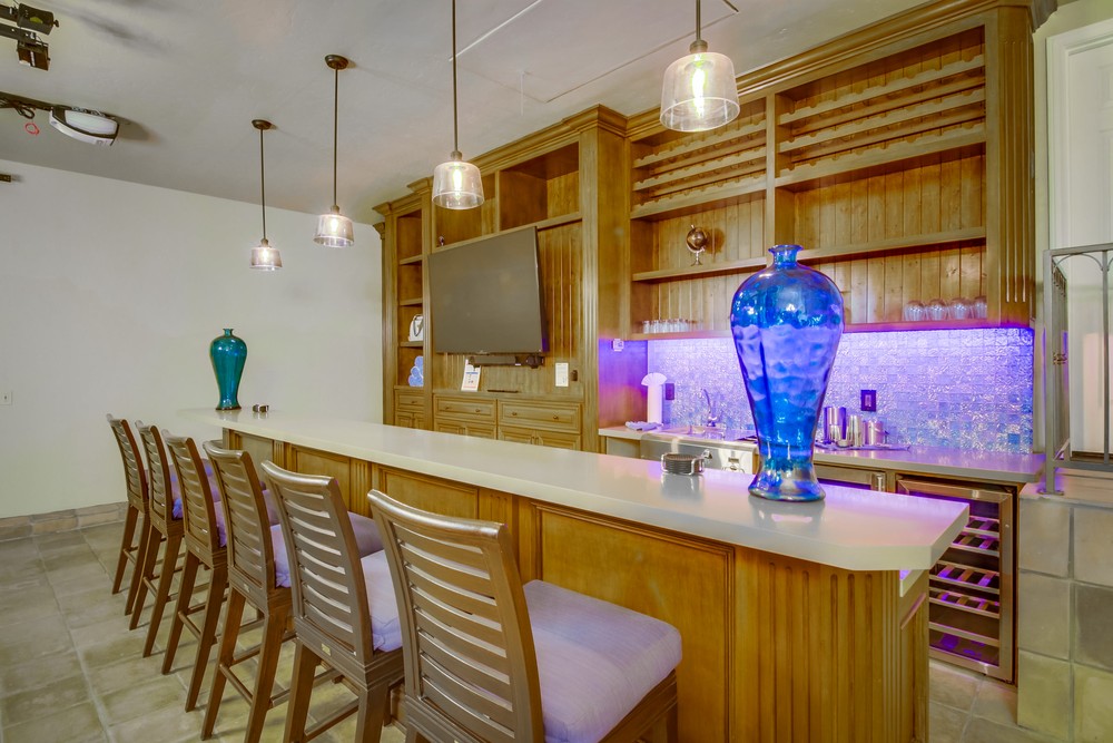 Virtual tour photo 8 of 92 for 1235 Sassafras St