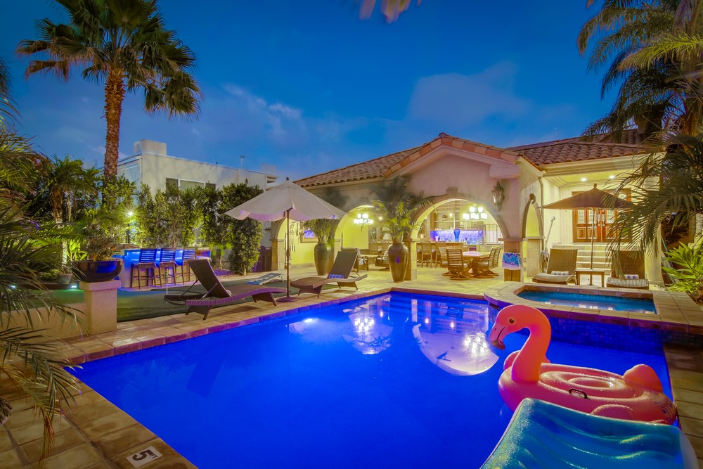 Virtual tour photo 15 of 92 for 1235 Sassafras St