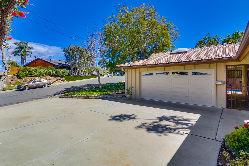 Virtual tour photo 6 of 64 for 1236 Concord St