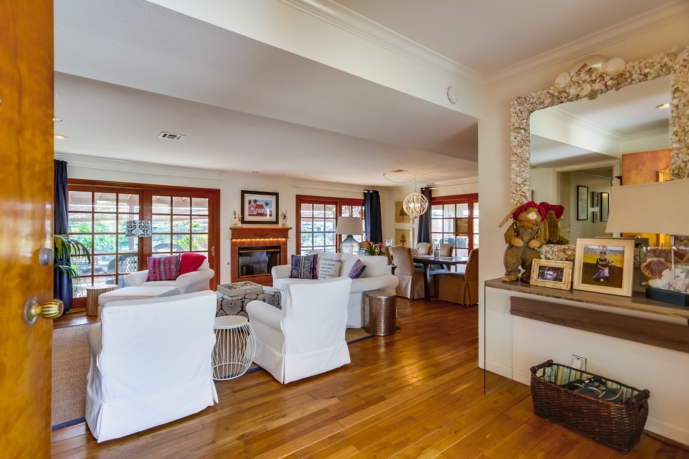 Virtual tour photo 9 of 64 for 1236 Concord St