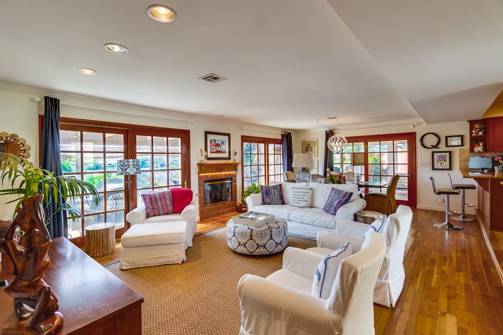 Virtual tour photo 11 of 64 for 1236 Concord St