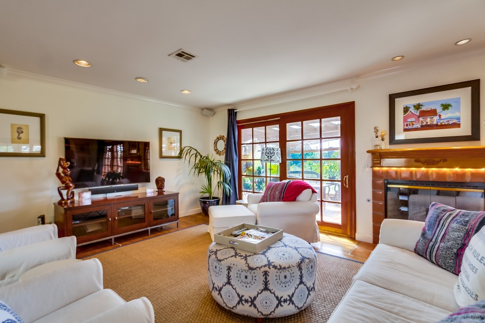 Virtual tour photo 12 of 64 for 1236 Concord St
