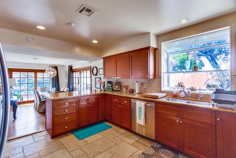 Virtual tour photo 21 of 64 for 1236 Concord St