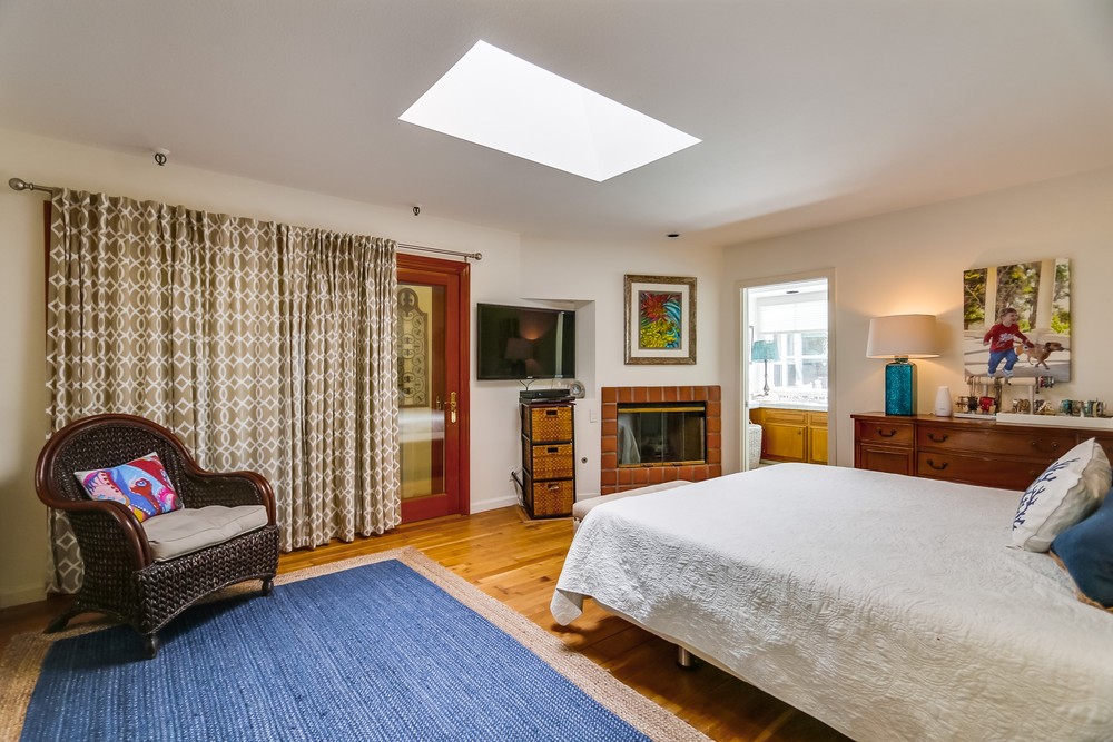 Virtual tour photo 24 of 64 for 1236 Concord St