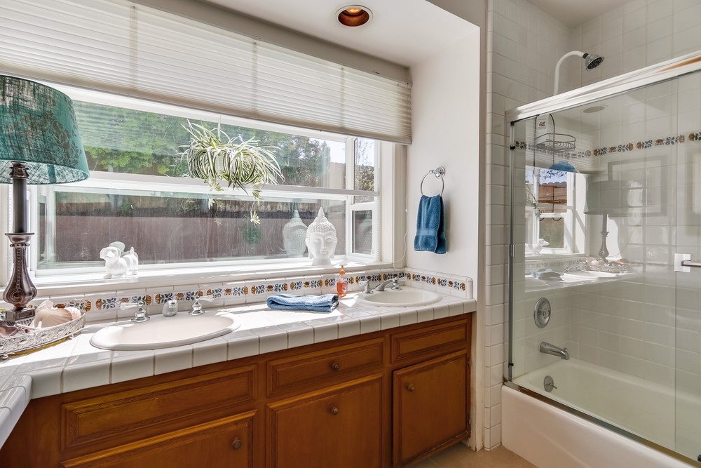 Virtual tour photo 29 of 64 for 1236 Concord St