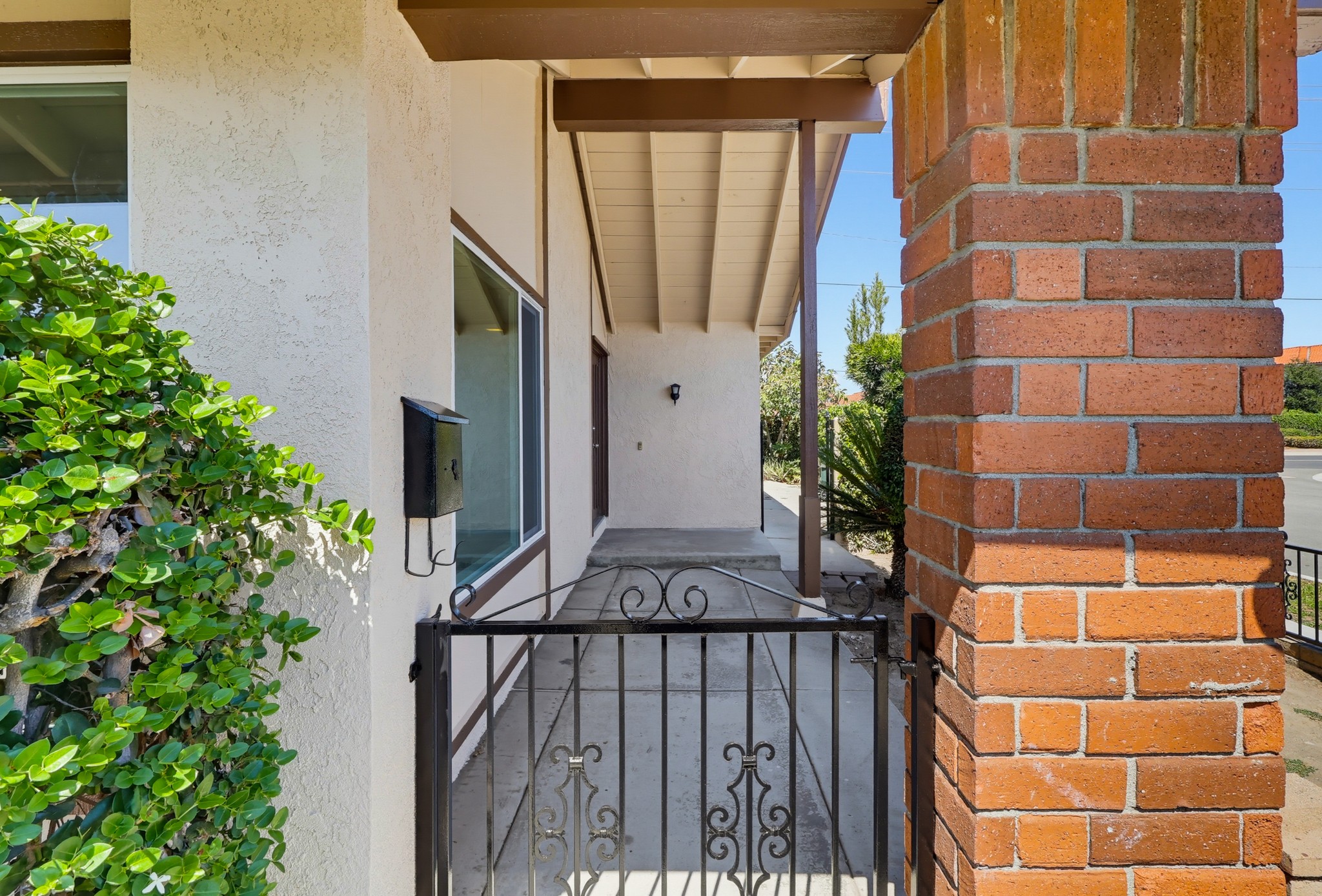 Virtual tour photo 8 of 73 for 12361 Paseo Dr