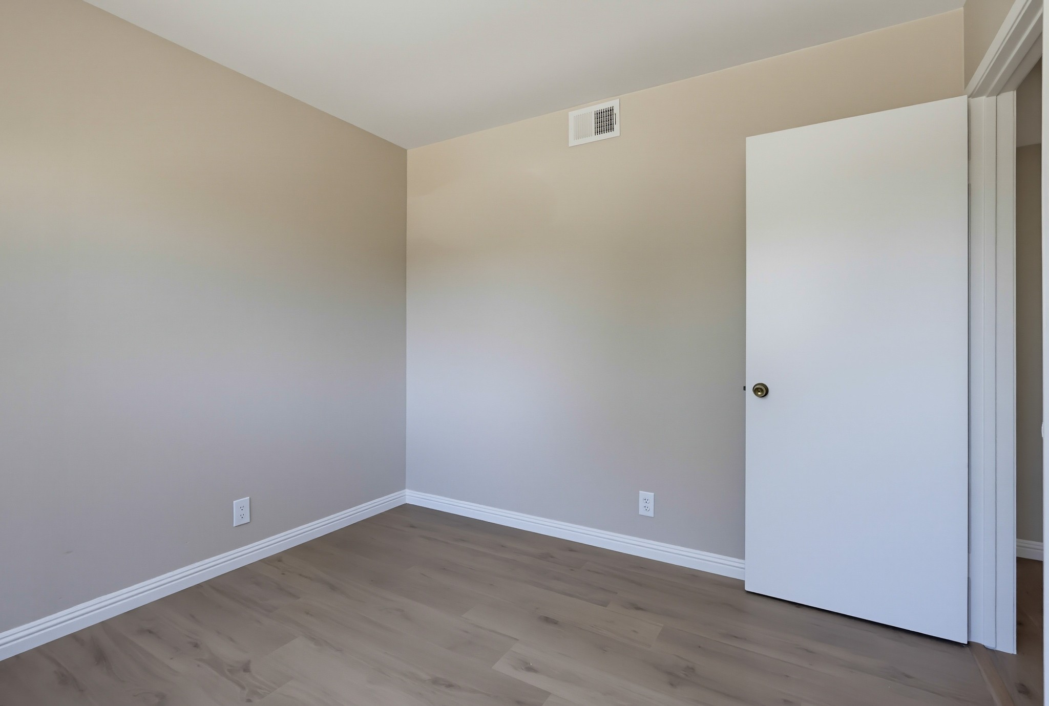 Virtual tour photo 44 of 73 for 12361 Paseo Dr