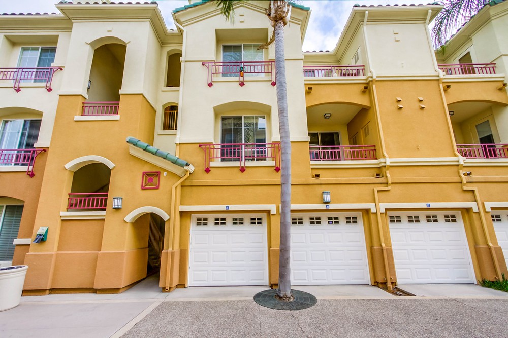 Virtual tour photo 4 of 38 for 12368 Carmel Country Rd D206