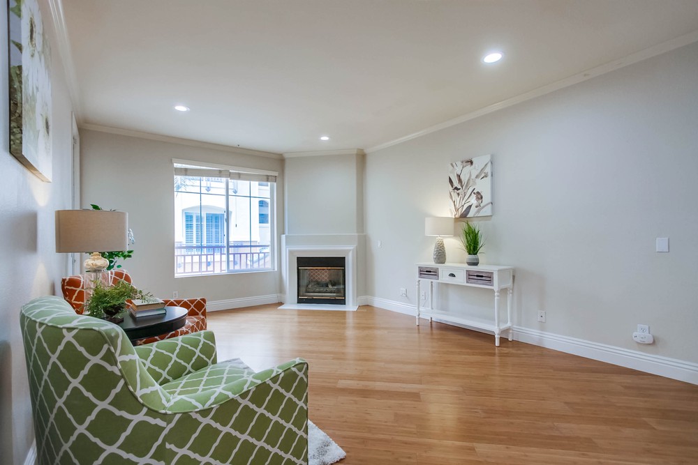 Virtual tour photo 8 of 38 for 12368 Carmel Country Rd D206