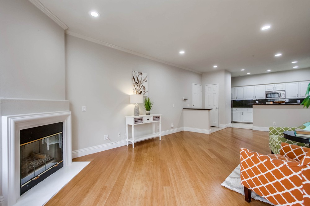 Virtual tour photo 11 of 38 for 12368 Carmel Country Rd D206