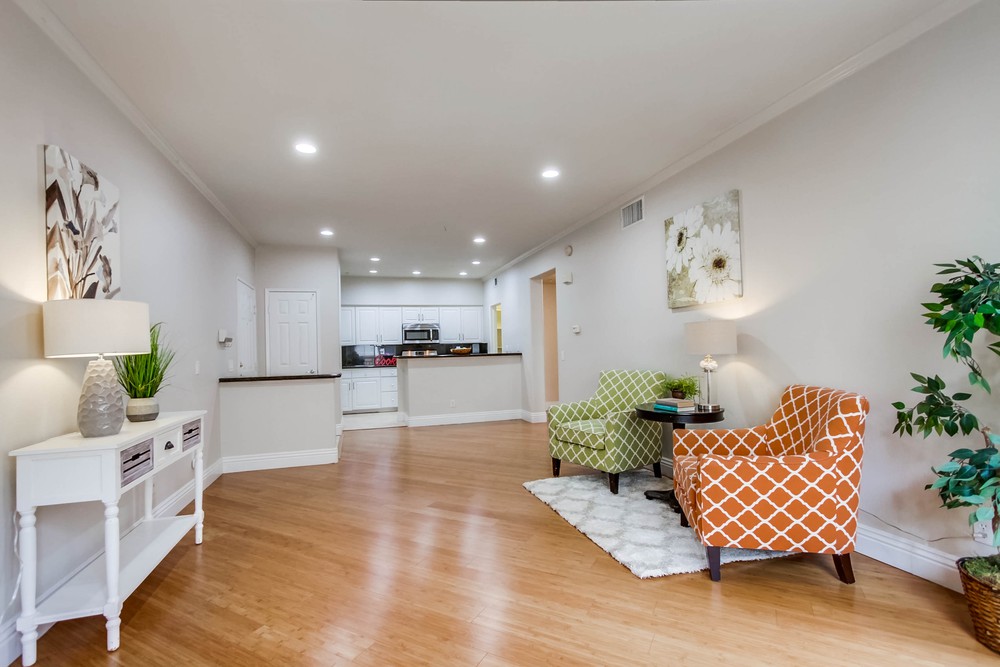 Virtual tour photo 12 of 38 for 12368 Carmel Country Rd D206