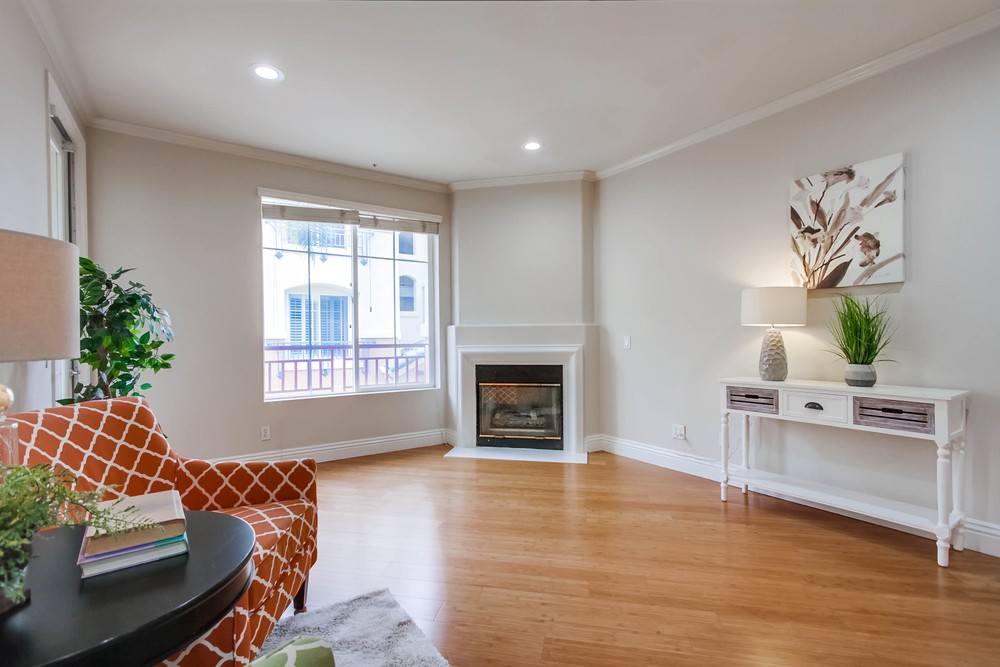 Virtual tour photo 13 of 38 for 12368 Carmel Country Rd D206