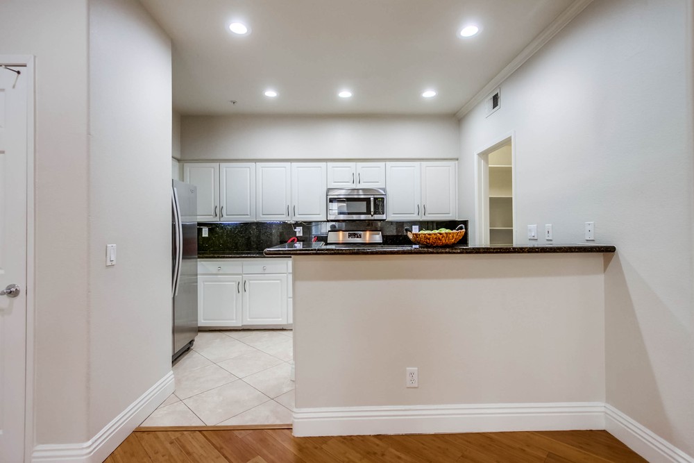 Virtual tour photo 16 of 38 for 12368 Carmel Country Rd D206