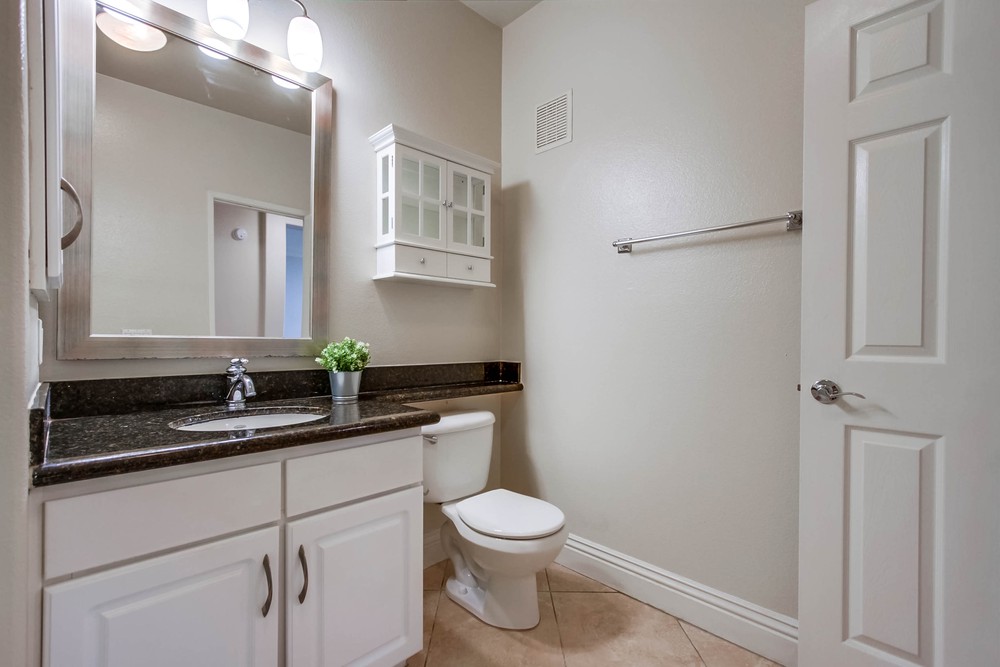 Virtual tour photo 33 of 38 for 12368 Carmel Country Rd D206