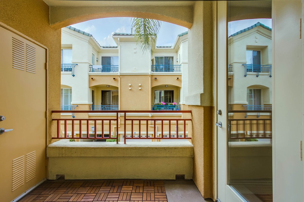 Virtual tour photo 37 of 38 for 12368 Carmel Country Rd D206