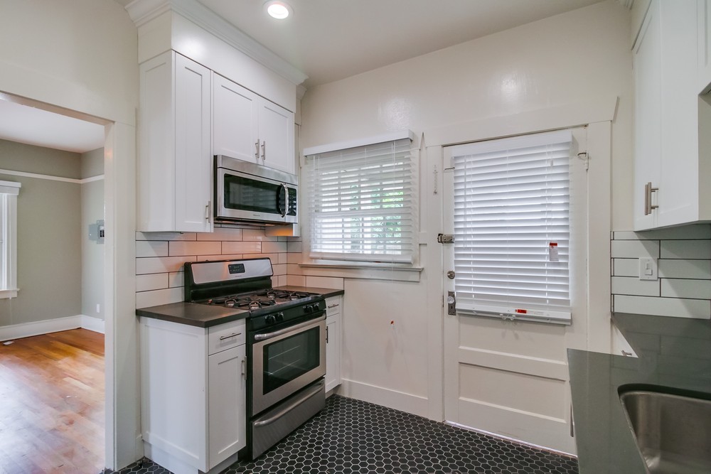 Virtual tour photo 32 of 33 for 1237 Pennsylvania Ave