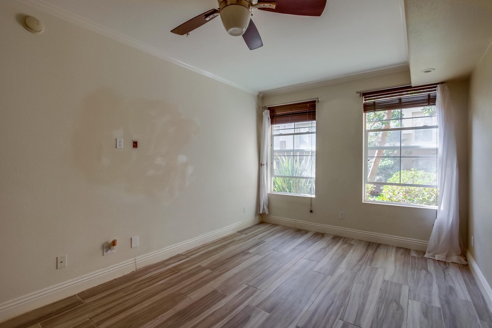 Virtual tour photo 14 of 33 for 12372 Carmel Country Rd UNIT 109
