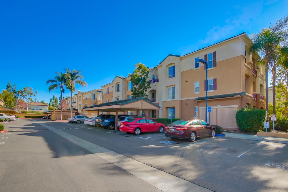 Virtual tour photo 34 of 33 for 12372 Carmel Country Rd UNIT 109