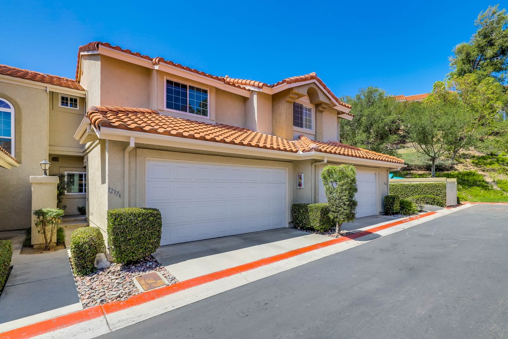 Virtual tour photo 1 of 27 for 12376 Creekview Dr