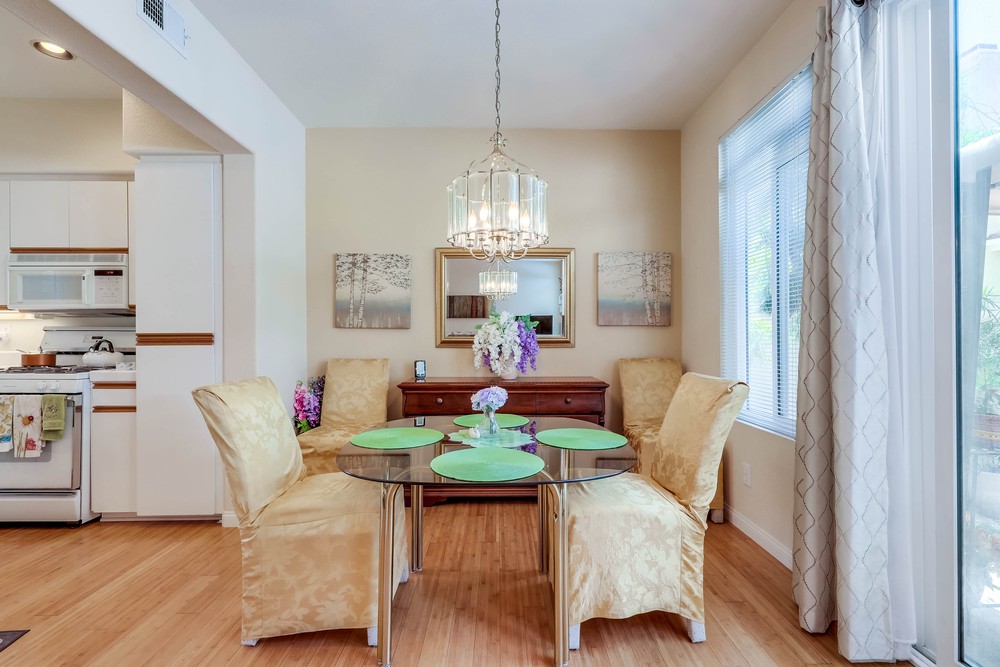 Virtual tour photo 8 of 27 for 12376 Creekview Dr