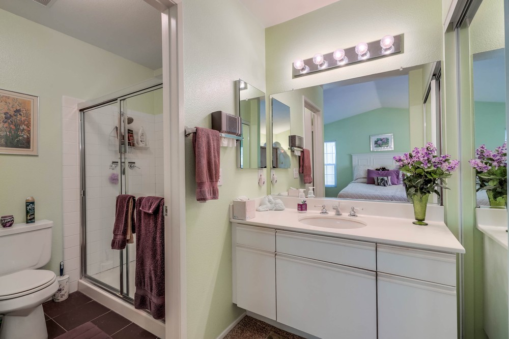 Virtual tour photo 18 of 27 for 12376 Creekview Dr