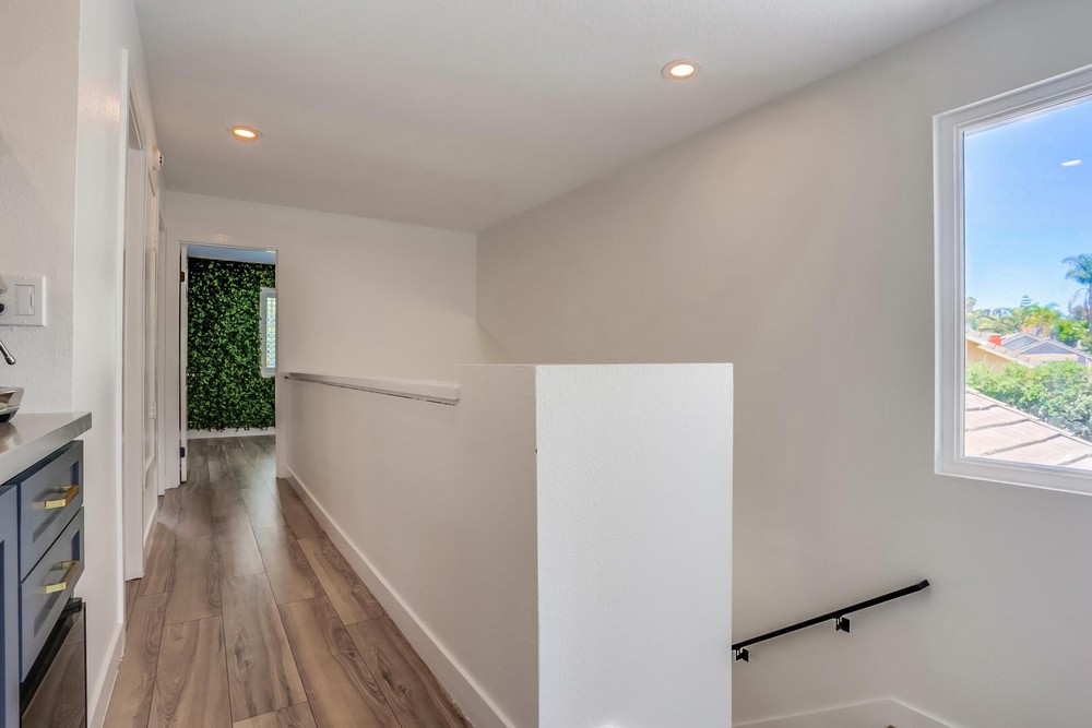 Virtual tour photo 26 of 47 for 12384 Sardina Cove