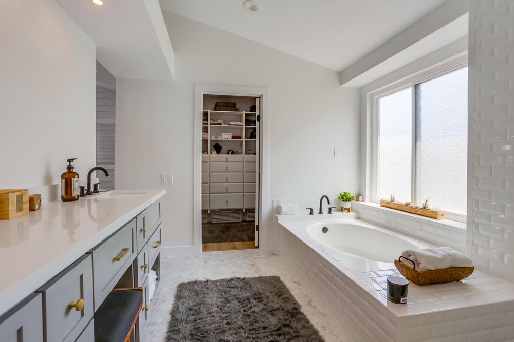 Virtual tour photo 33 of 47 for 12384 Sardina Cove