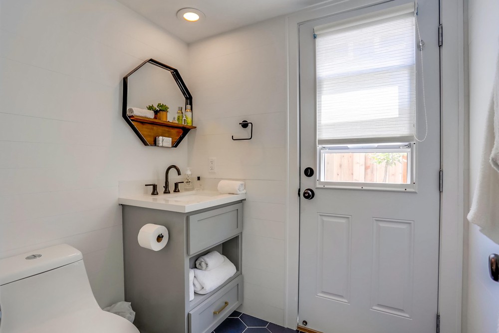 Virtual tour photo 42 of 47 for 12384 Sardina Cove