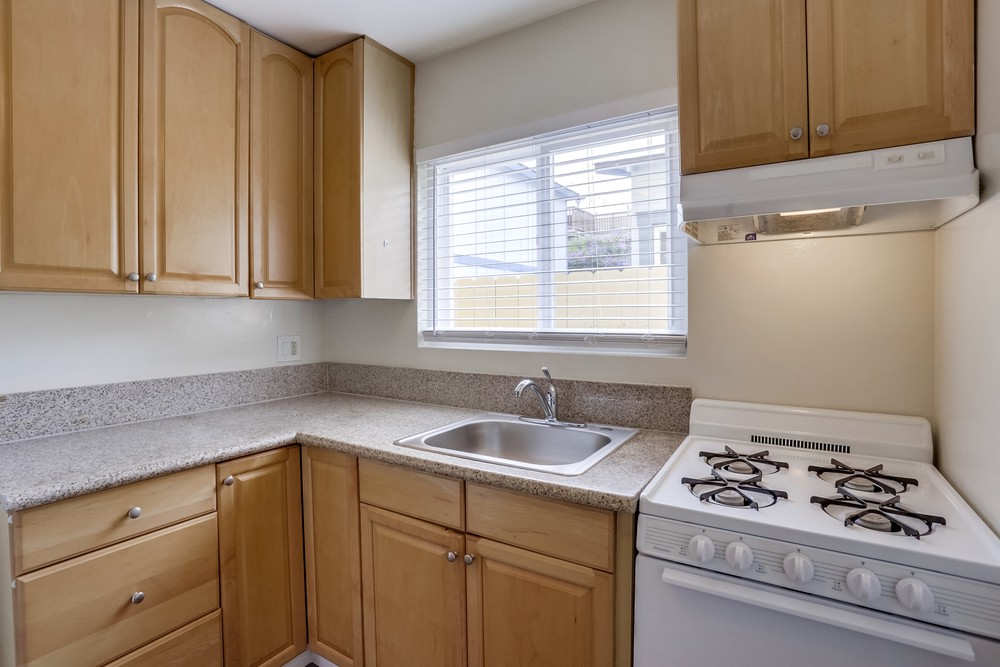 Virtual tour photo 15 of 25 for 1239 Hornblend St #3