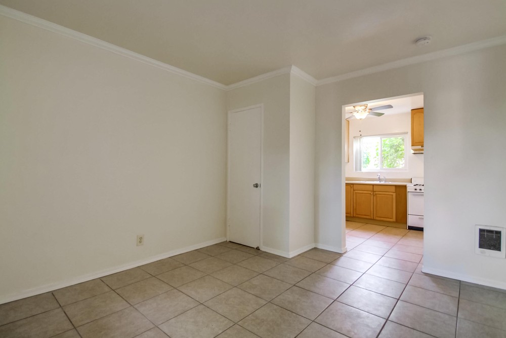 Virtual tour photo 8 of 19 for 1239 Hornblend St #5