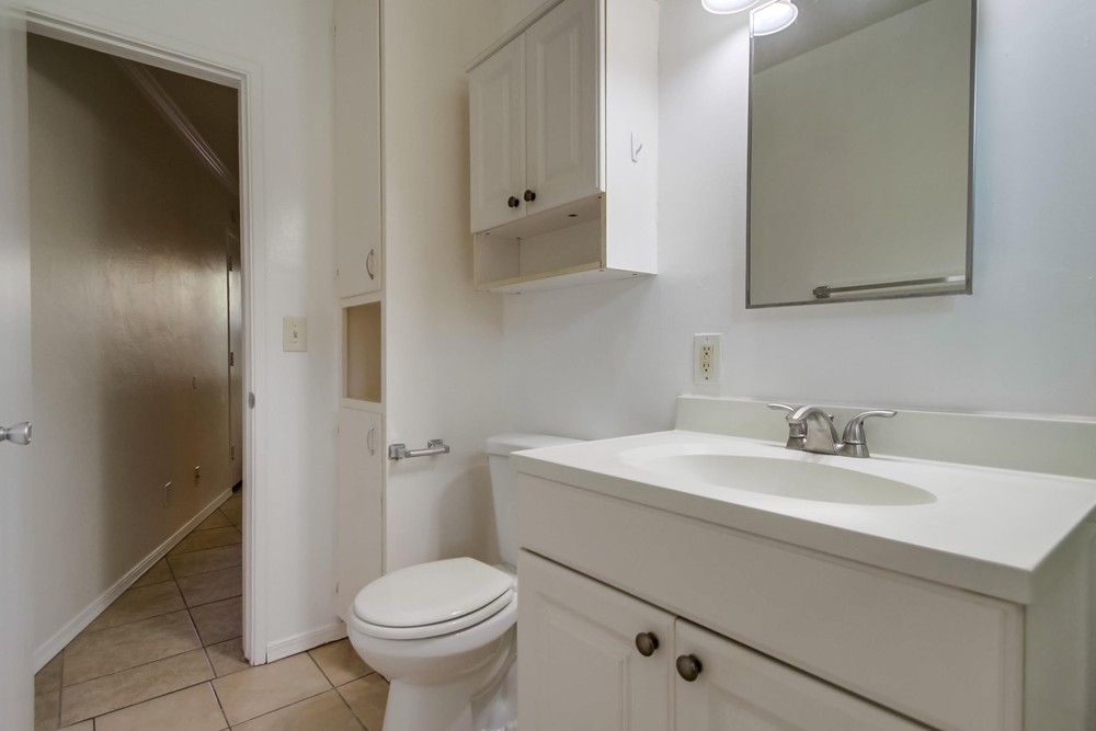 Virtual tour photo 20 of 19 for 1239 Hornblend St #5