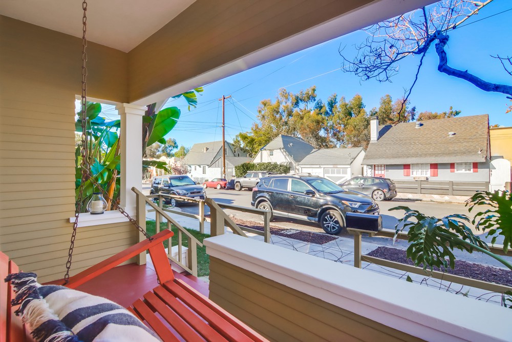 Virtual tour photo 7 of 64 for 1239 Monroe Ave