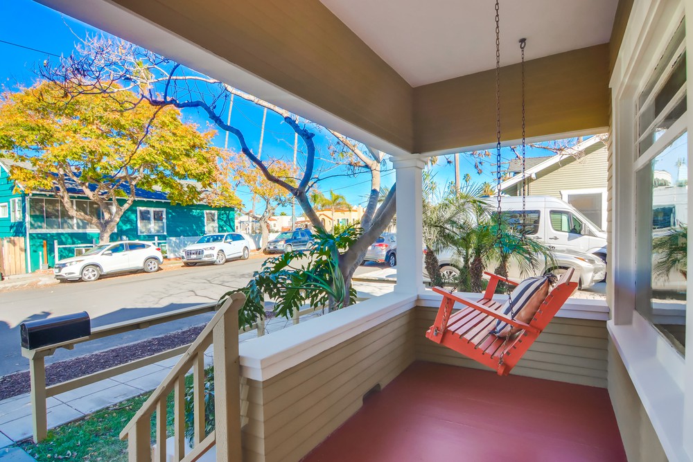 Virtual tour photo 8 of 64 for 1239 Monroe Ave
