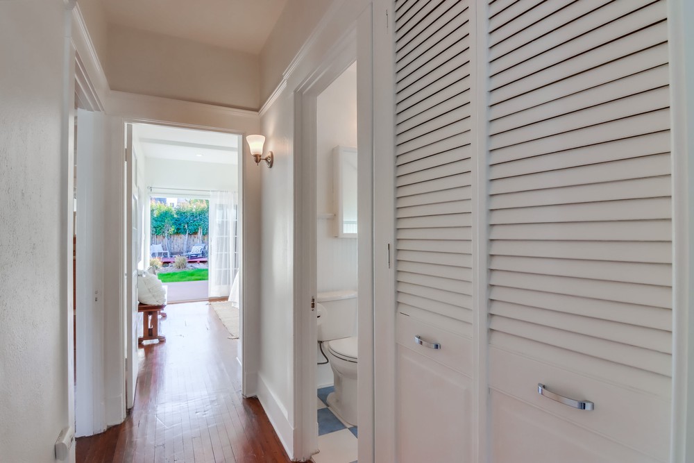 Virtual tour photo 40 of 64 for 1239 Monroe Ave