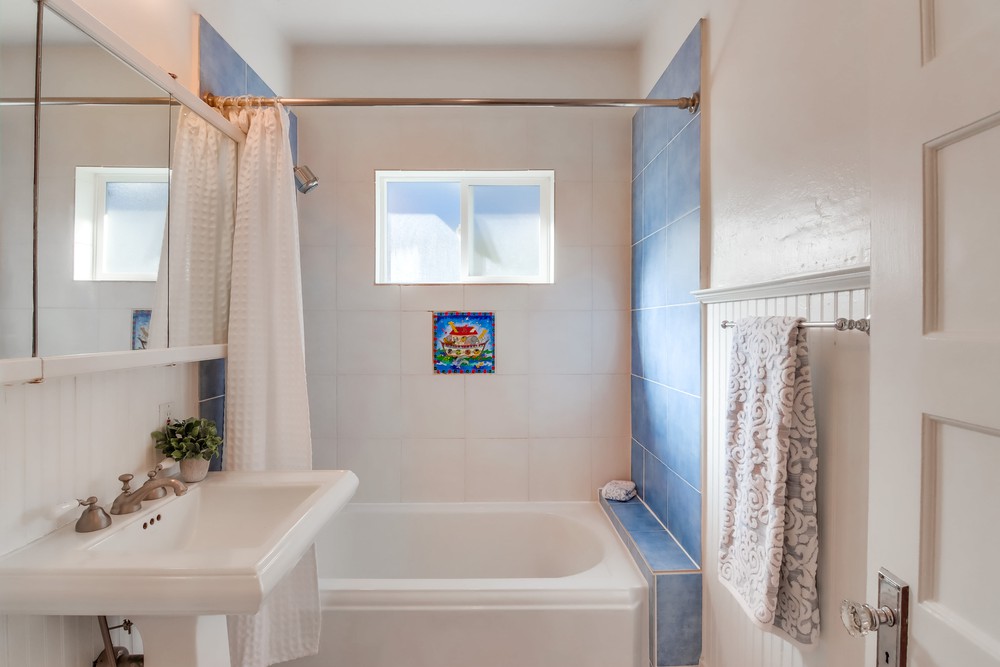Virtual tour photo 42 of 64 for 1239 Monroe Ave