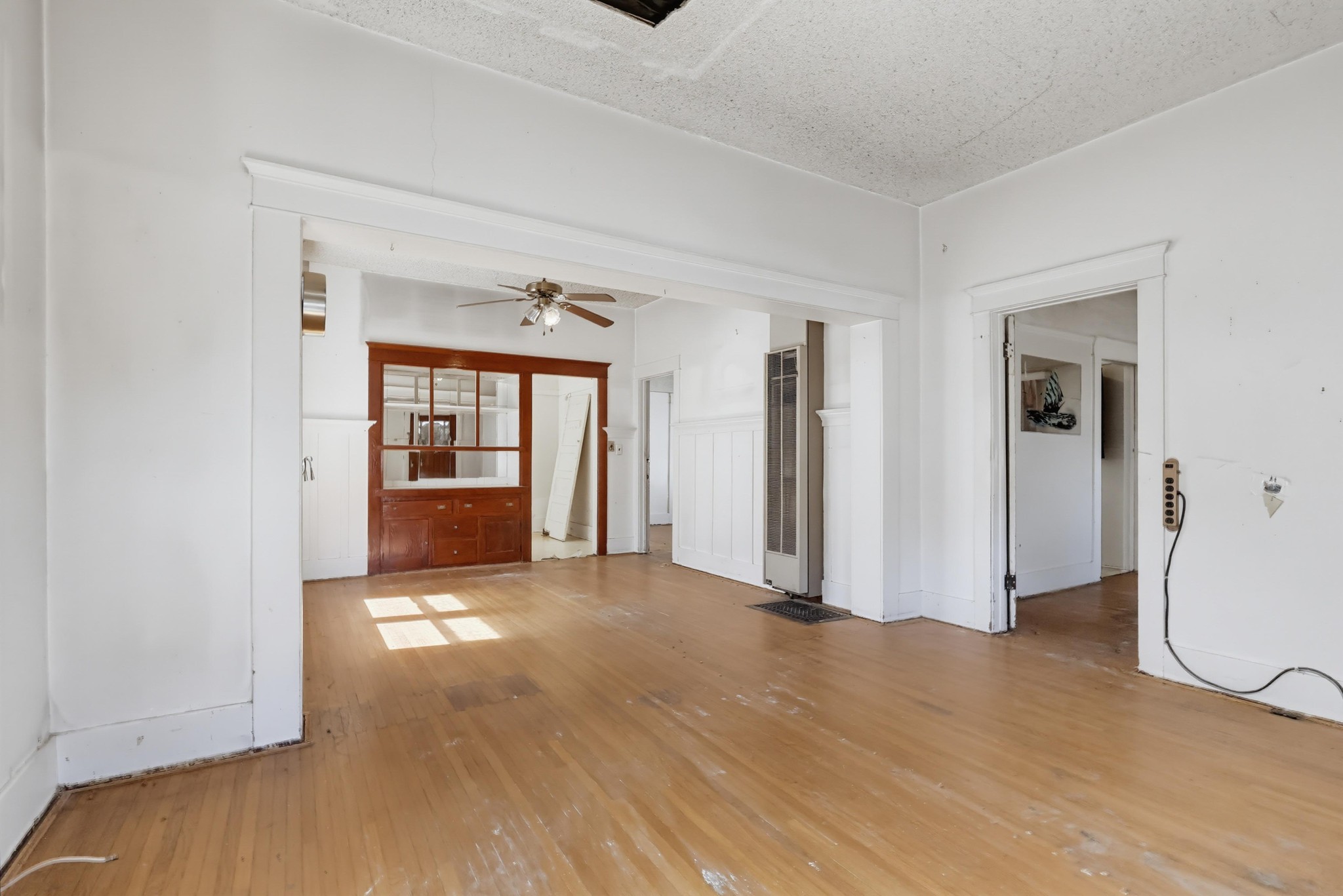 Virtual tour photo 13 of 61 for 124 W Ave 30