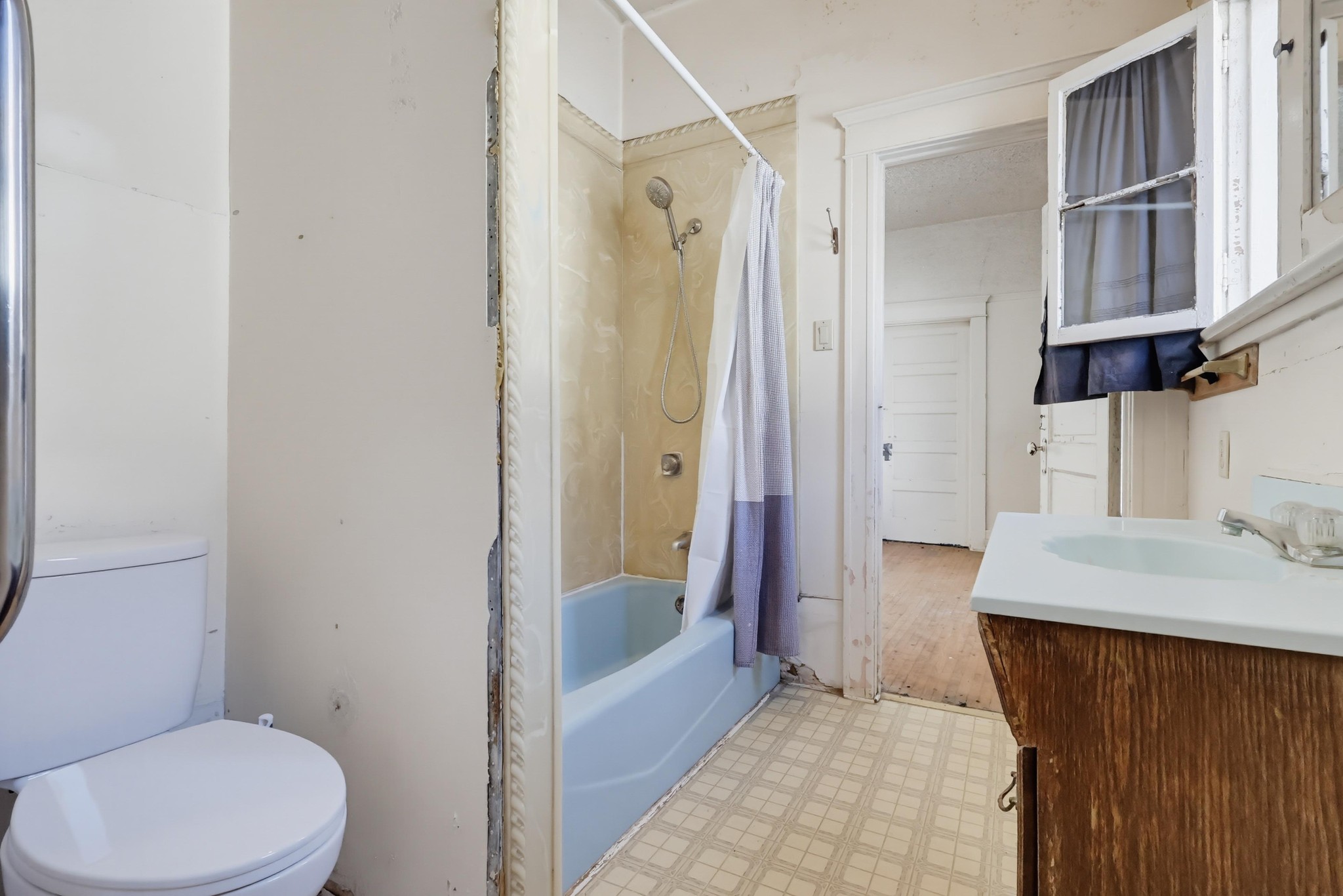 Virtual tour photo 33 of 61 for 124 W Ave 30