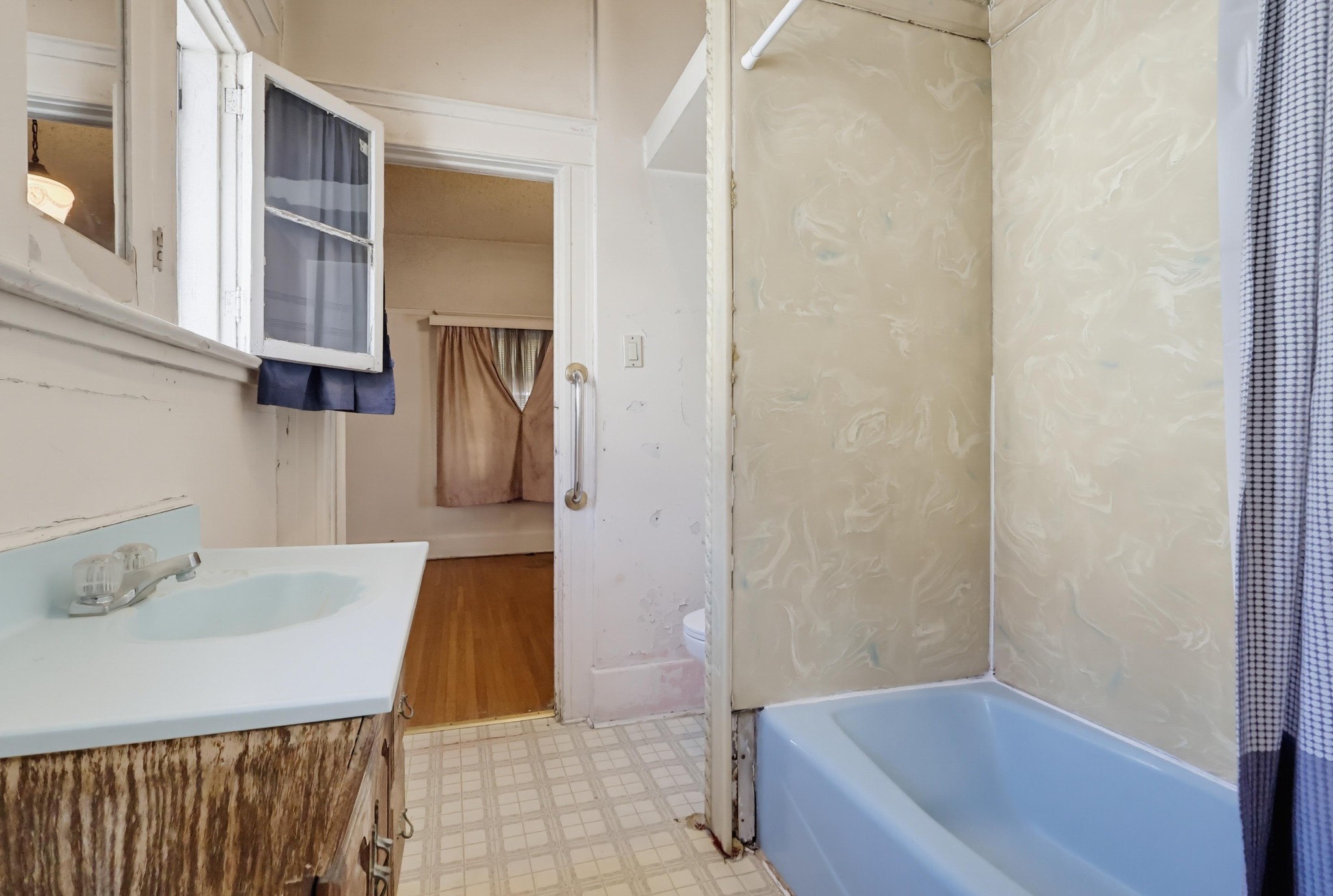 Virtual tour photo 35 of 61 for 124 W Ave 30