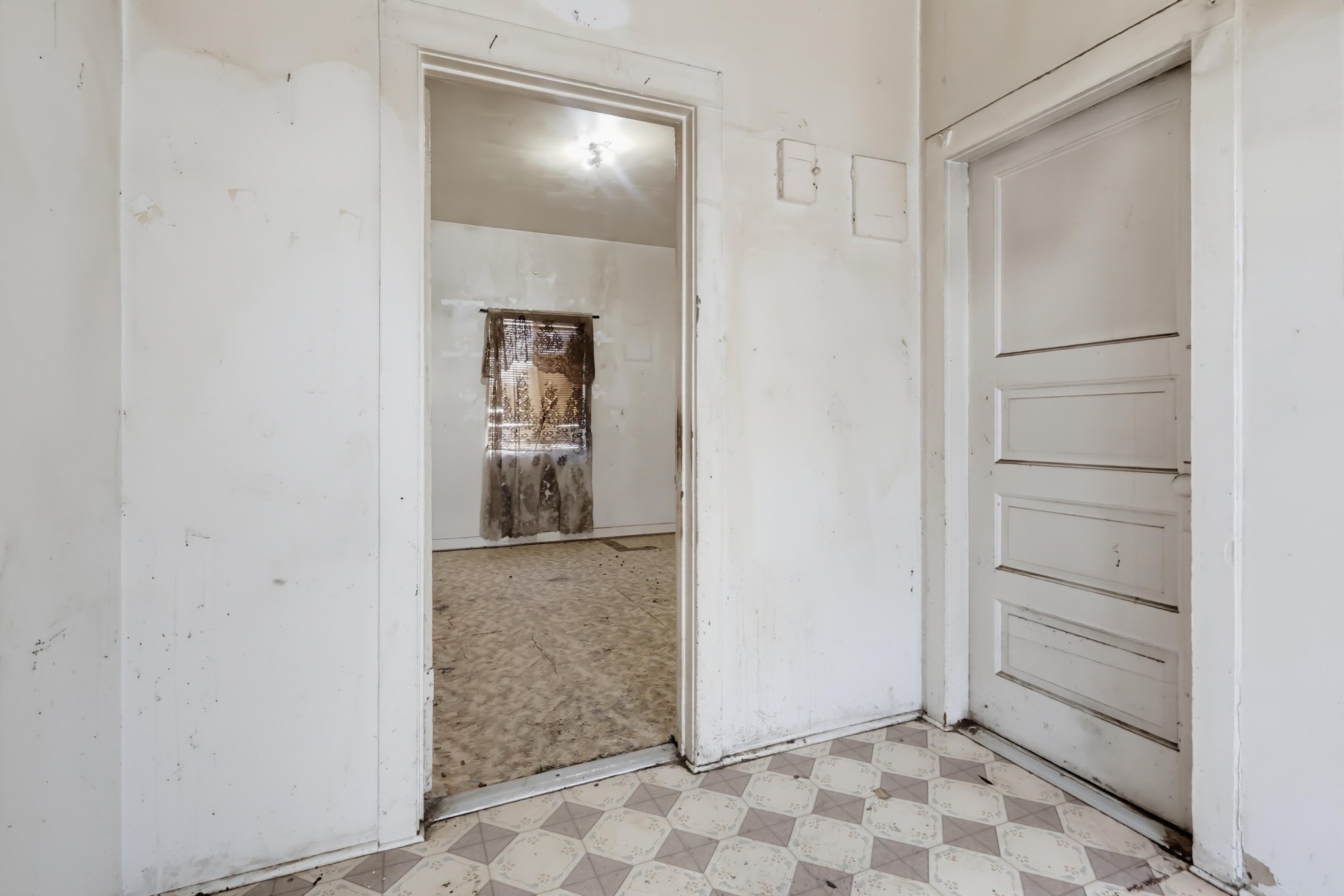 Virtual tour photo 42 of 61 for 124 W Ave 30